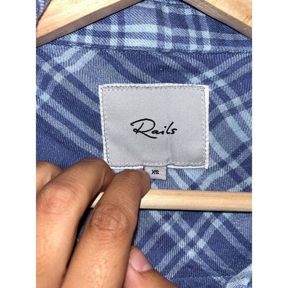 rails sky blue linen blend plaid button down top flowy frayed hem sleeve size XS - Picture 4 of 10